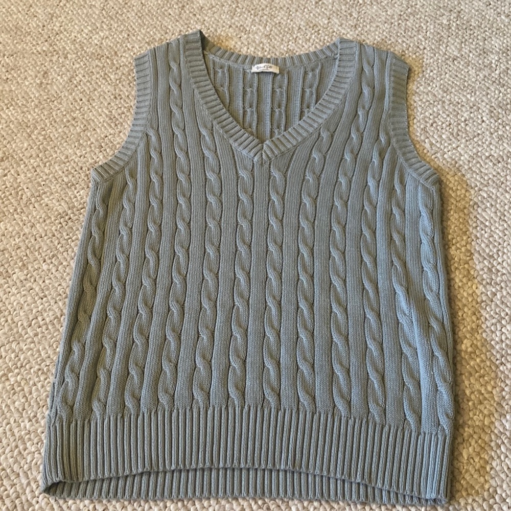 Brandy Melville Sweater Vest
